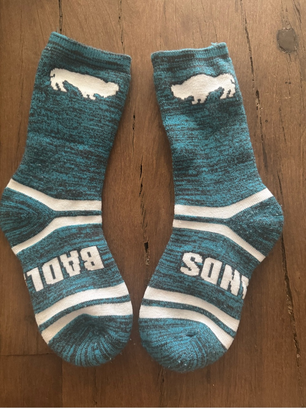 Teal & White Men's Athletic Crew Socks - (Pair)